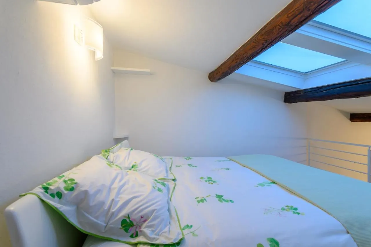 Apartments Florence - San Lorenzo Market 0*,